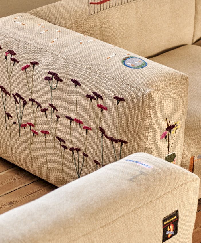 HAY x CHART Limited-edition emboridered sofas /...