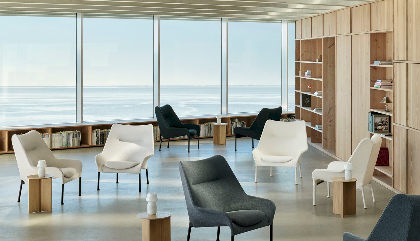 Link to /hay/furniture/seating/lounge/o2-lounge-chair