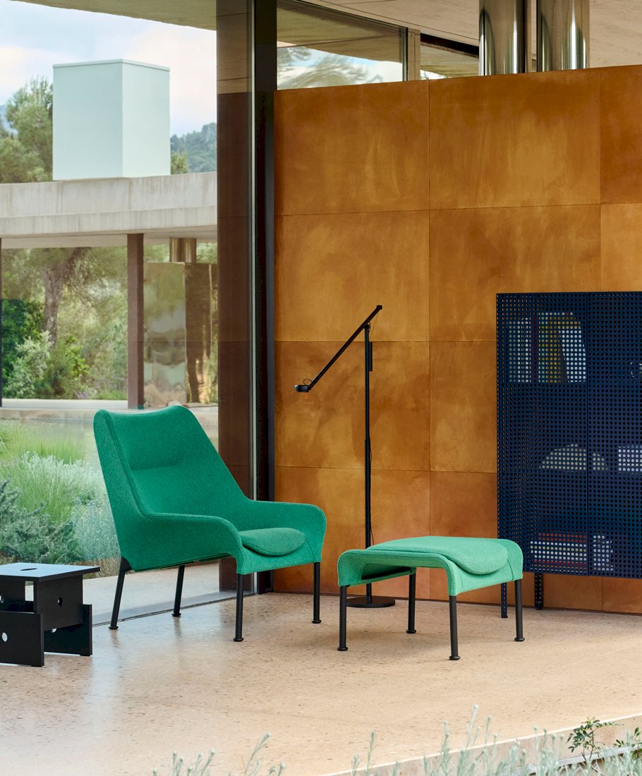 Link to /hay/furniture/seating/lounge/o2-lounge-chair