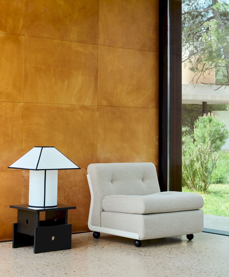 Link to /hay/new-items/new-furniture/amanta-1-seater