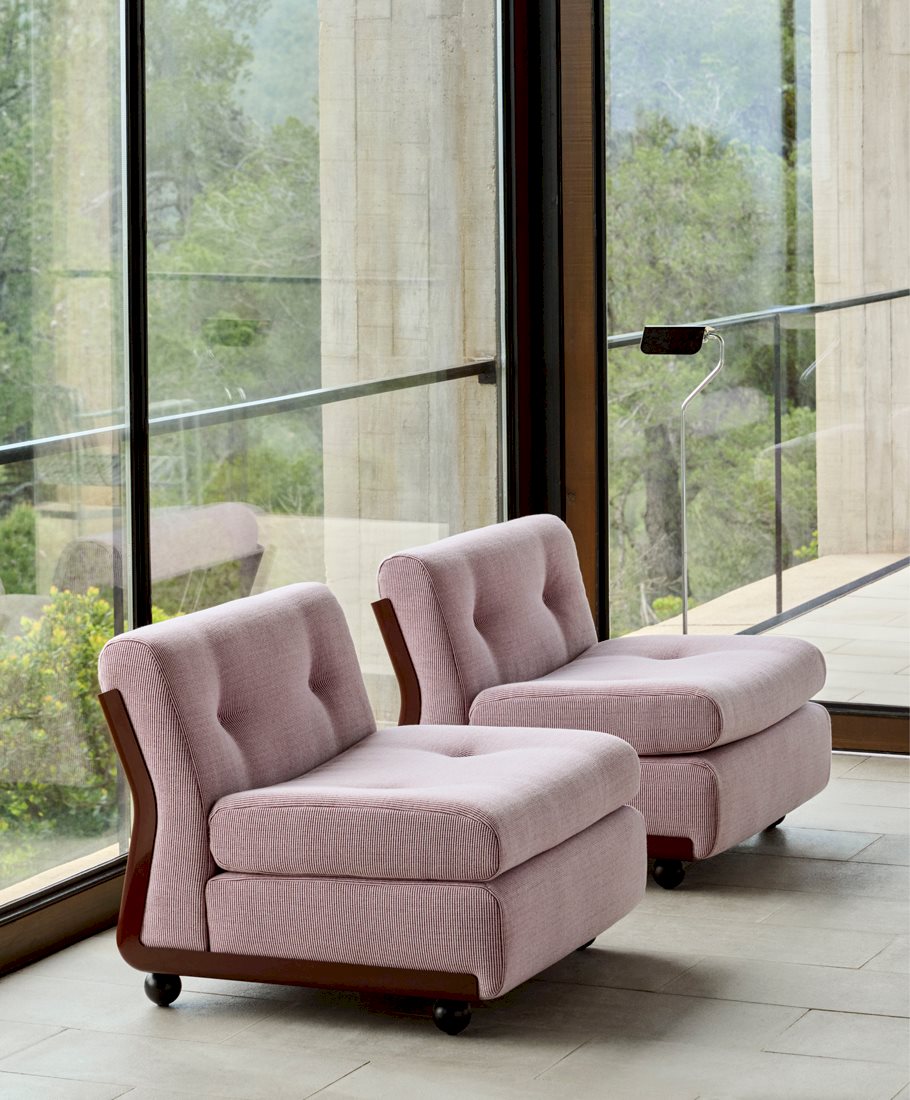 Link to /hay/new-items/new-furniture/amanta-1-seater
