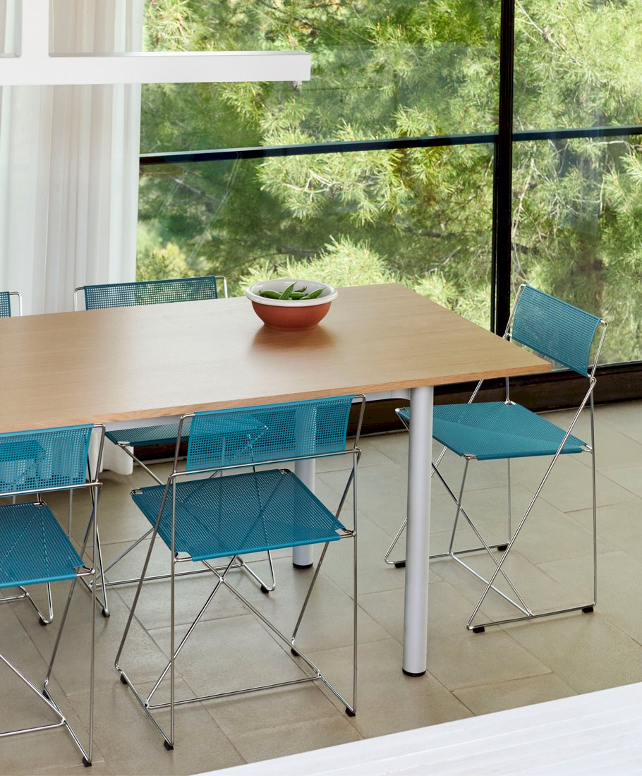 Link to /hay/new-items/new-furniture/annex-table-overhang