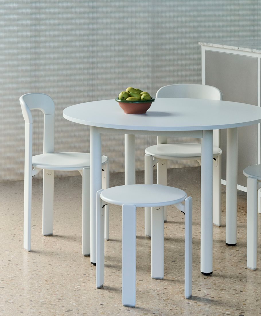 Link to /hay/furniture/tables/dining-table/annex-table-round