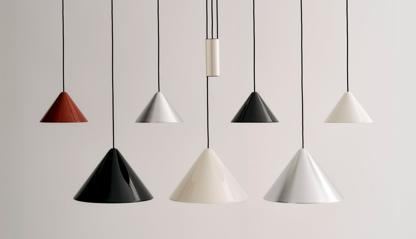 Link to /news/news-2025/compass-pendant-by-julien-renault