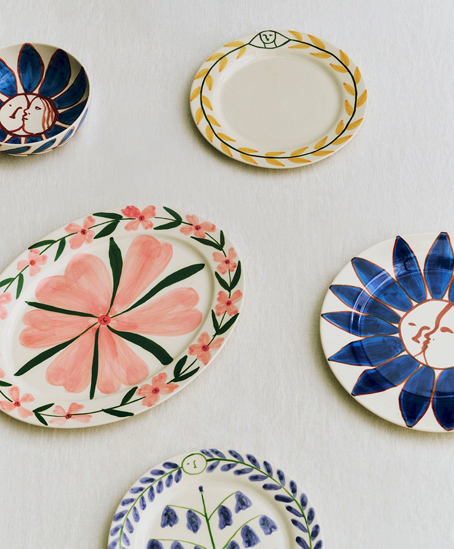 Link to /hay/accessories/non-textiles/kitchen--dining-1/serveware/la-pittura-oval-serving-platter