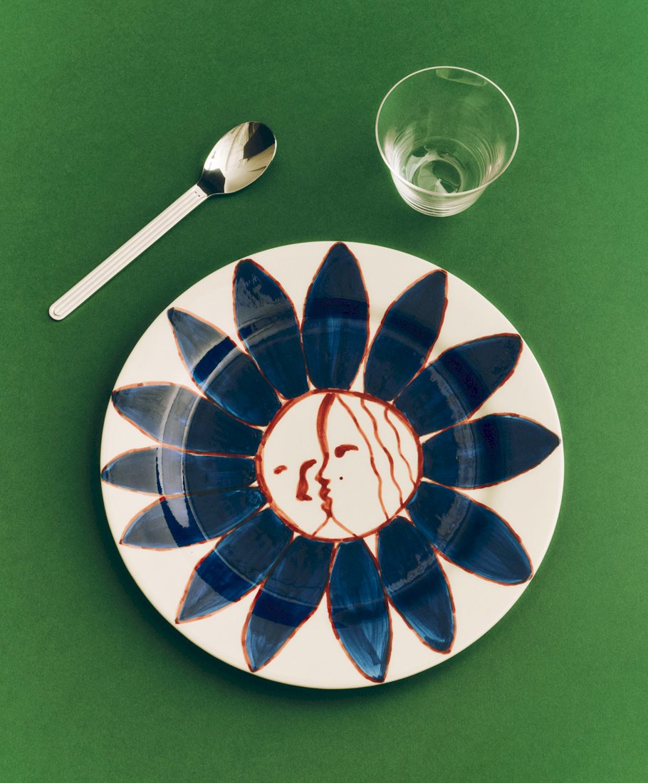 Link to /hay/accessories/non-textiles/kitchen--dining-1/tableware-1/la-pittura-plate