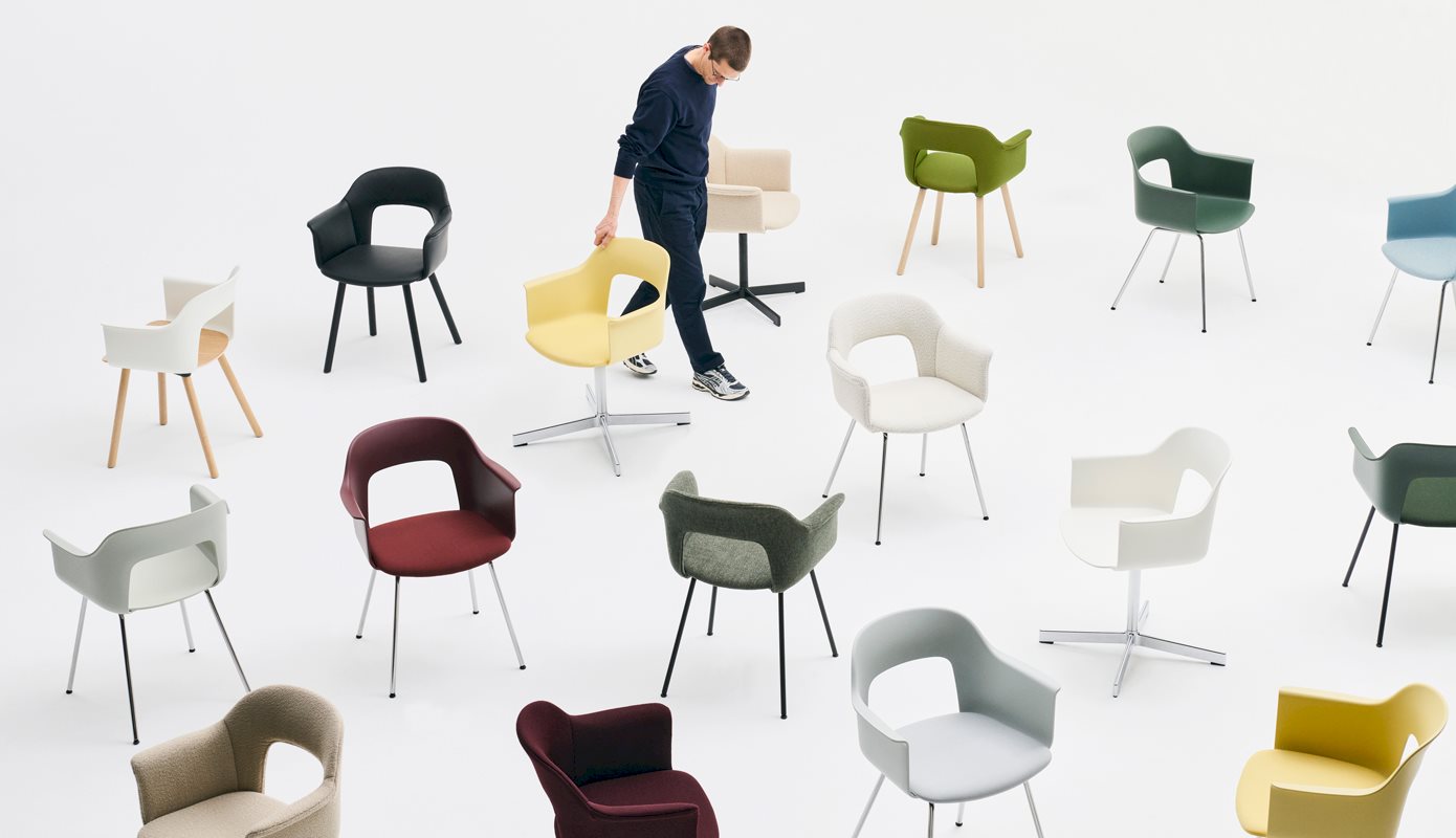 Link to /news/news-2025/layout-armchair-collection