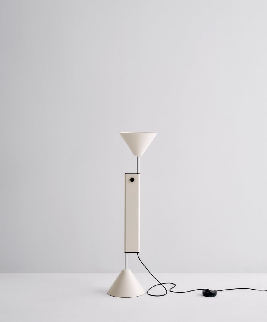 Link to /news/news-2025/twist-floor-lamp