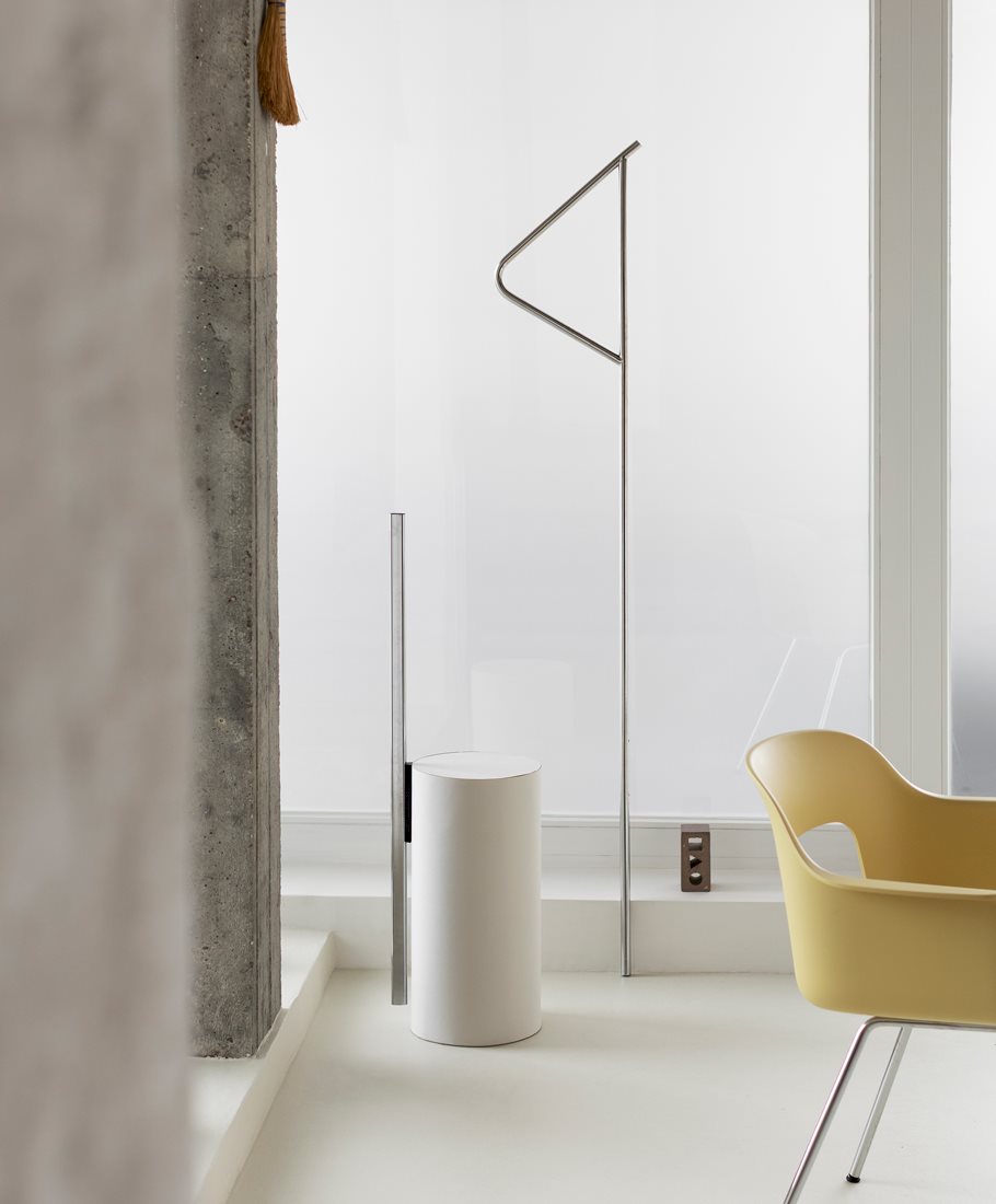 Compass Floor Lamp