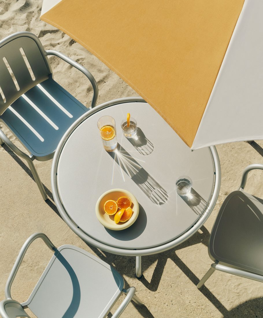 Deville Armchair / Deville Table / Terrazza...