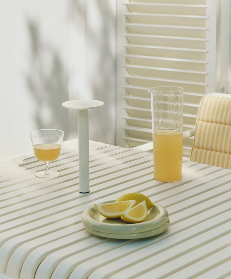 Host Portable Lamp / Barro Plate / Curve Stem...