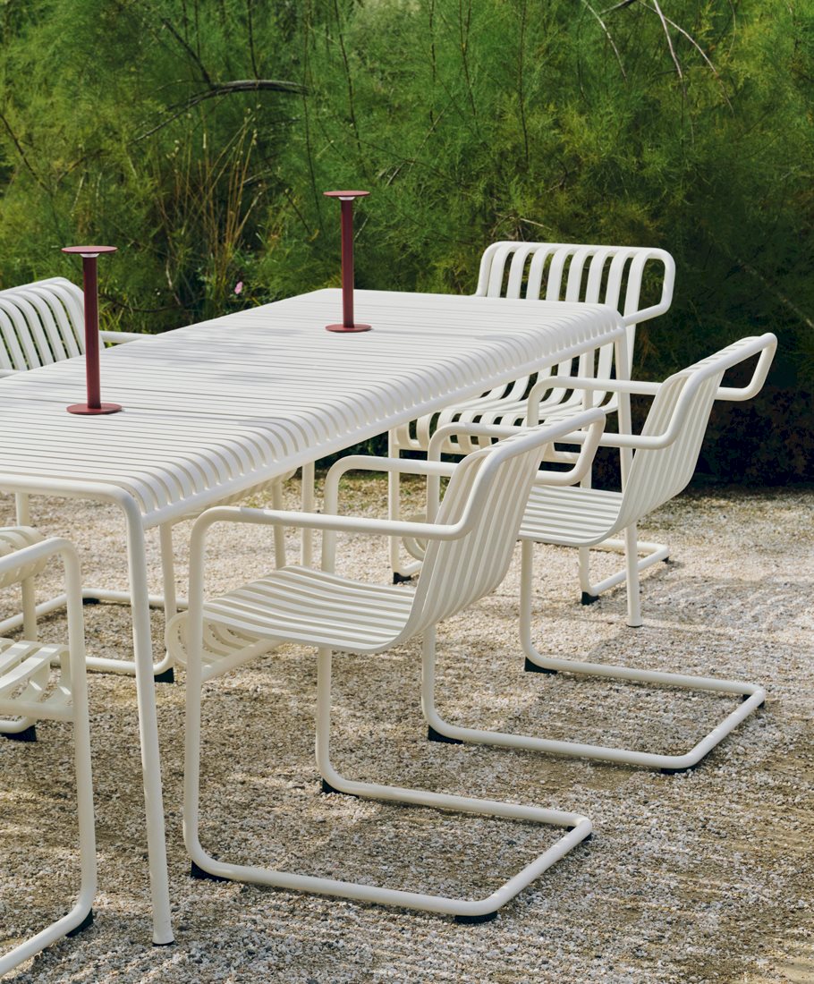 Host Portable Lamp / Palissade Cantilever Dining...