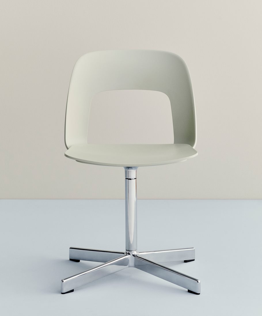 Layout Chair 131