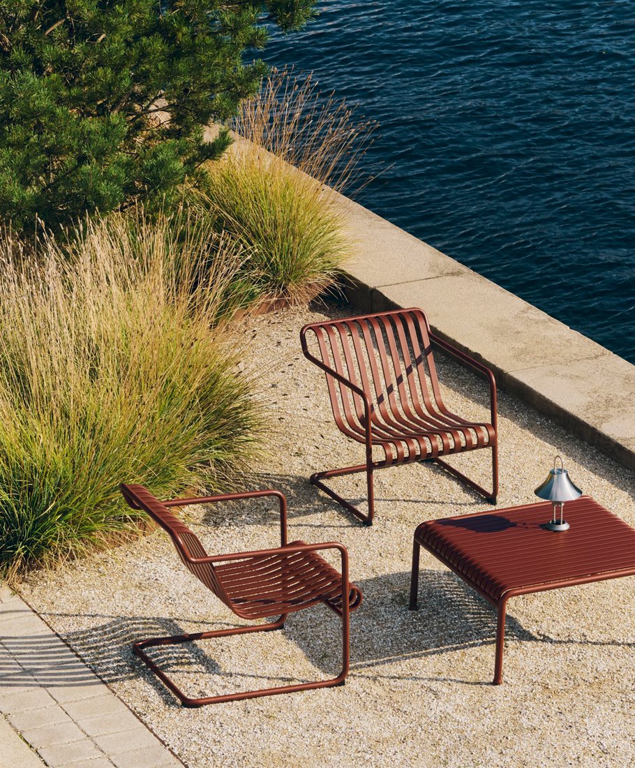 Palissade Cantilever Lounge Chair / Palissade...