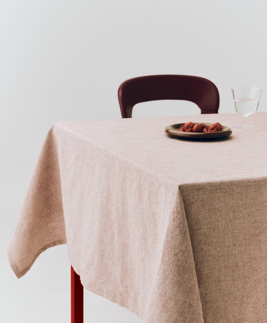 Terrazza Tablecloth / Barro Plate / Curve Stem...