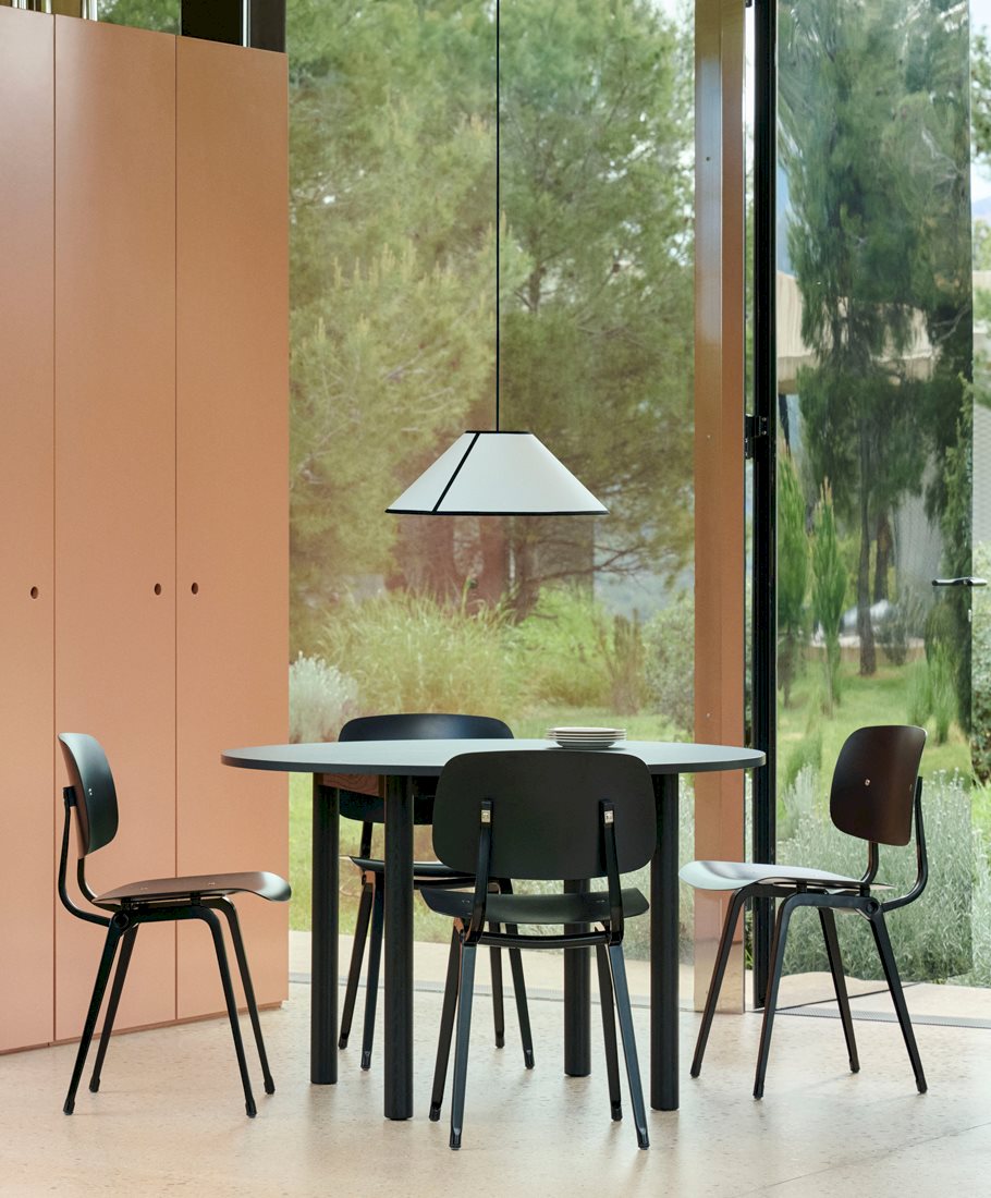 Link to /hay/furniture/seating/chair/revolt