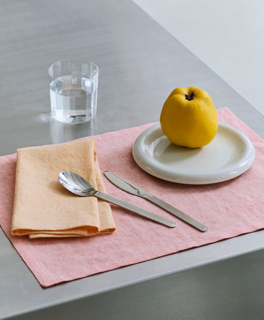Link to /hay/accessories/textiles/kitchen--dining-2/napkins/tavolo-napkin-placemat