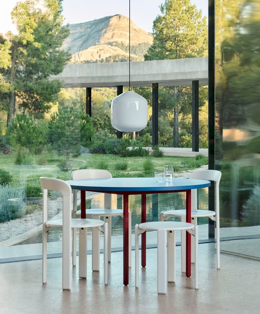 Link to /hay/furniture/tables/dining-table/two-colour