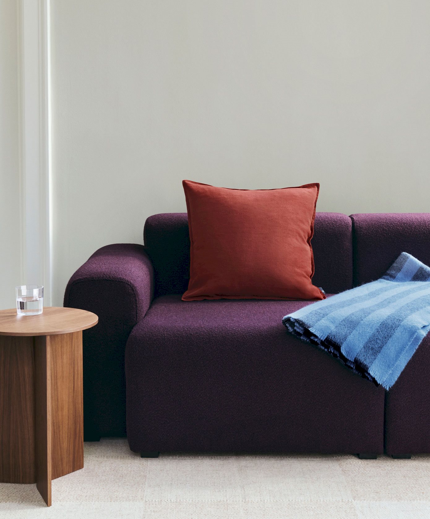 Linen Cushion Cover / Duo Throw / Slit Table