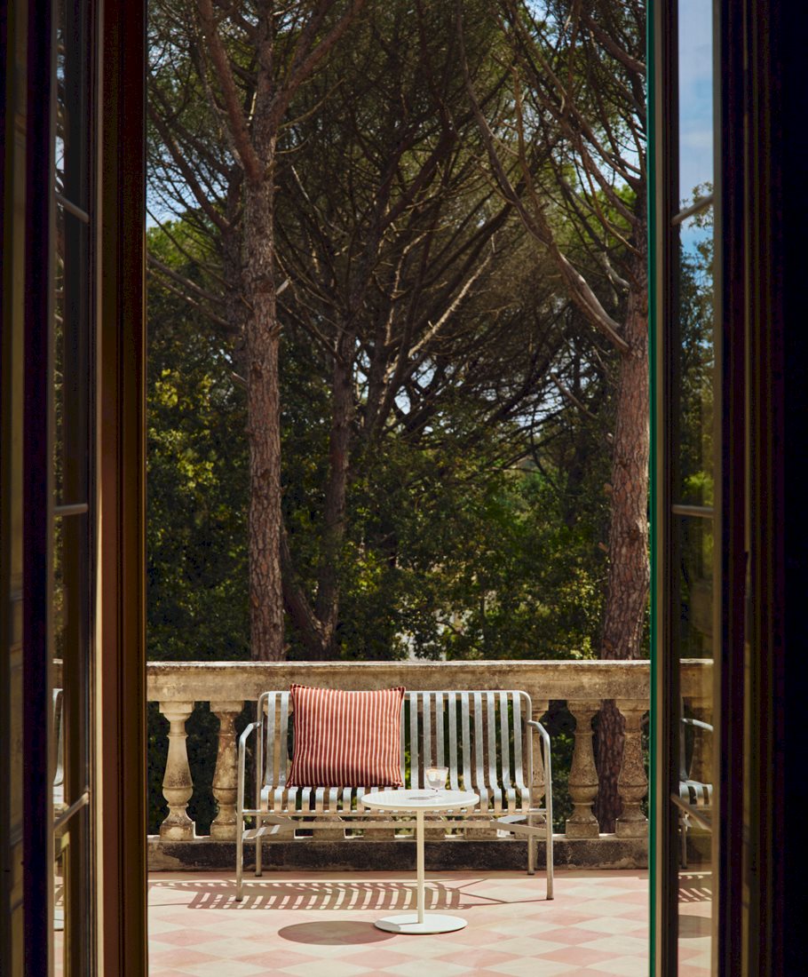 Palissade Dining Bench Armrest / Terrazza...