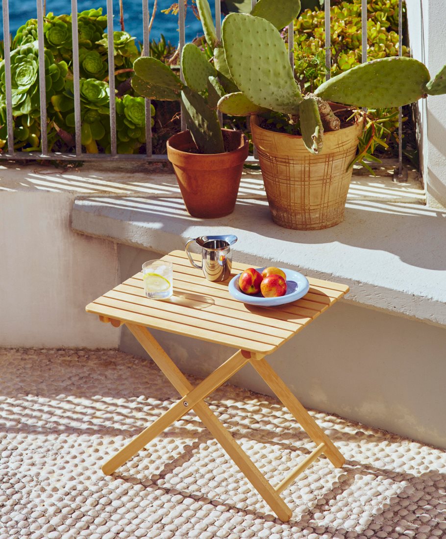 Outdoor Market Folding Table / Indian Steel...