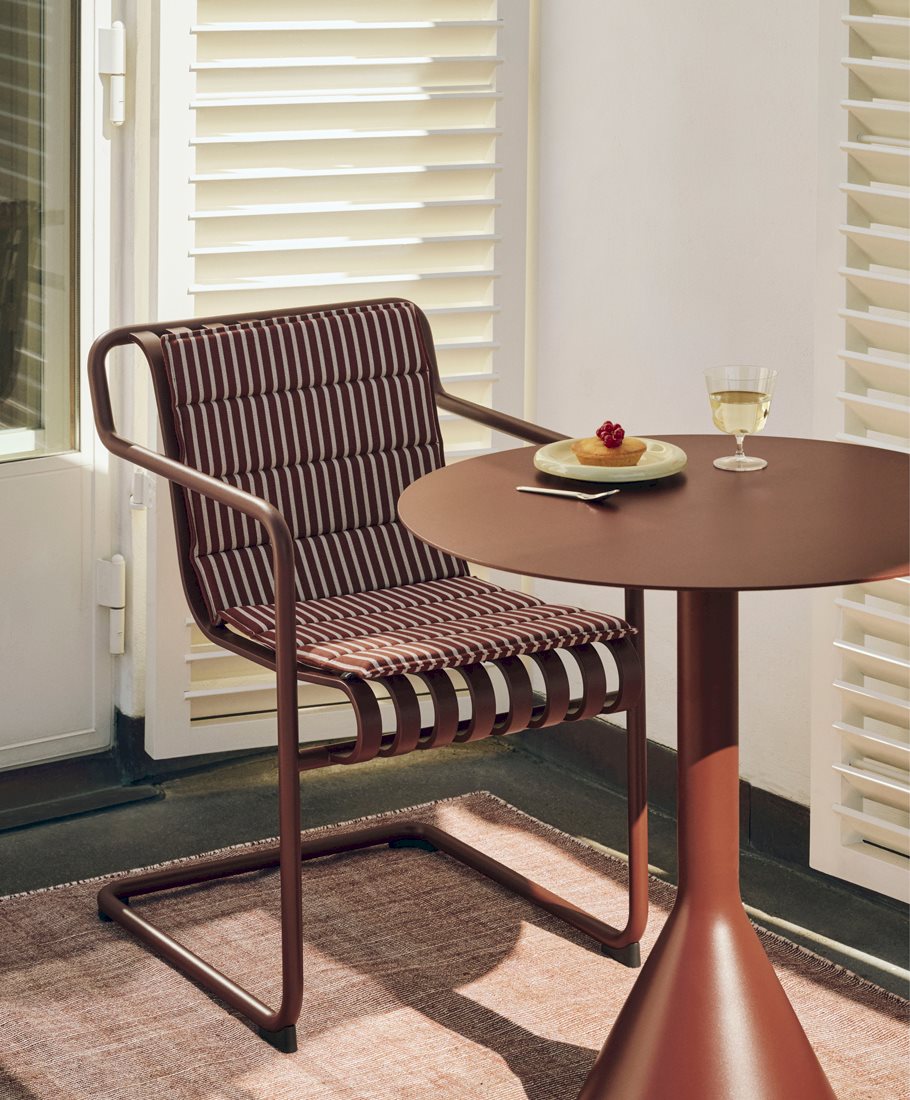 Palissade Cantilever Dining Armchair / Terrazza...