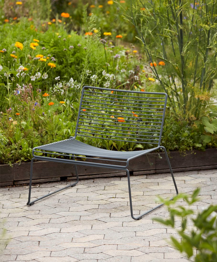 Link to /hay/furniture/seating/outdoor-lounge/hee-lounge