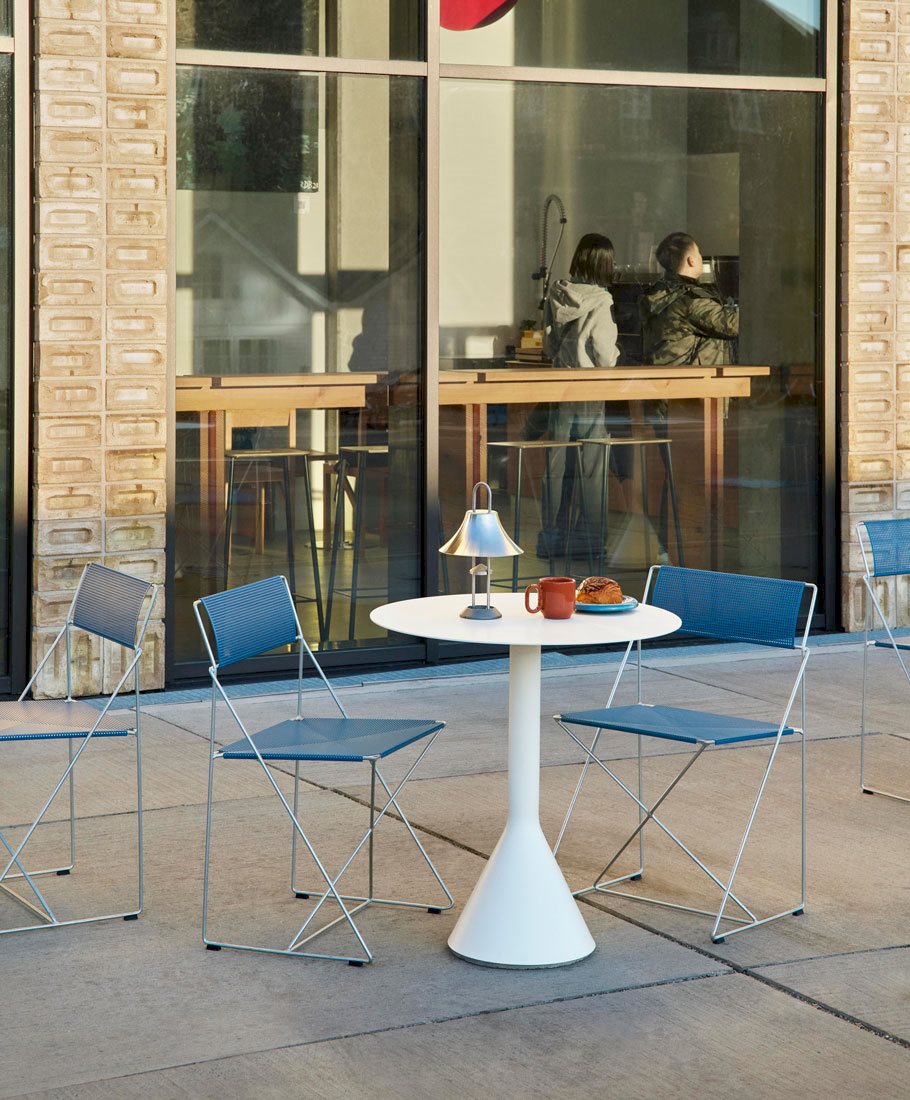 X-Line Chair / Palissade Cone Table / Mousqueton...
