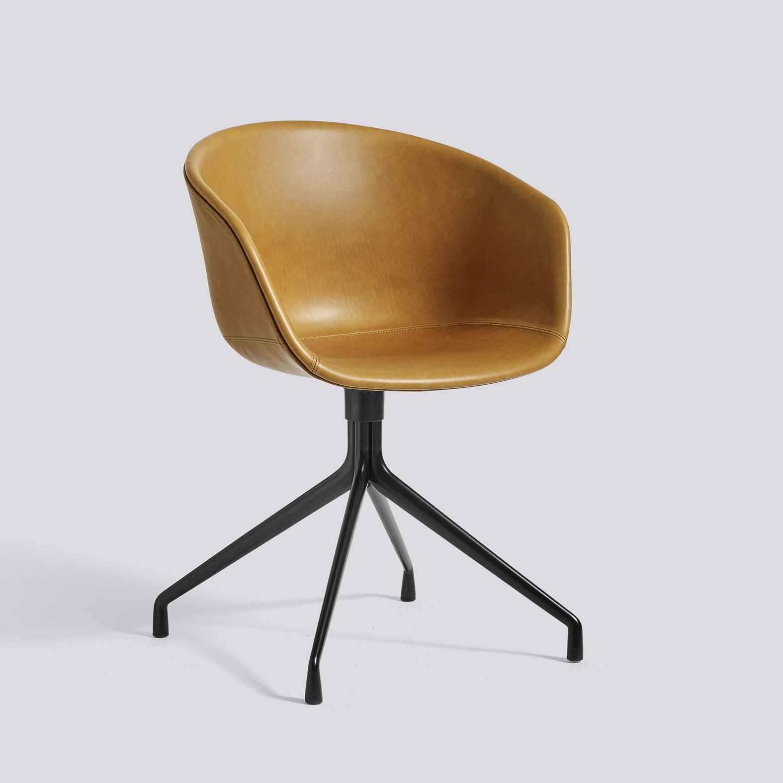 AAC21 Black powder coated aluminium 4 star swivel base Standard glider-Full upholstery-Sense-Cognac