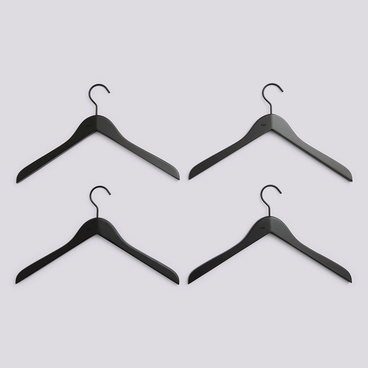 Smooth Coat Hanger-Set of 4-Slim black