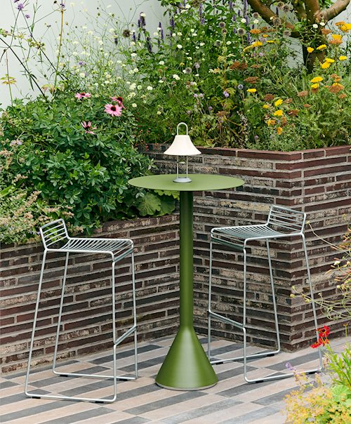 Hee Bar Stool by HAY