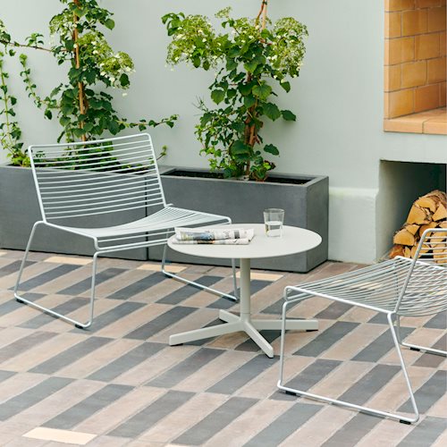 Hee Lounge by HAY