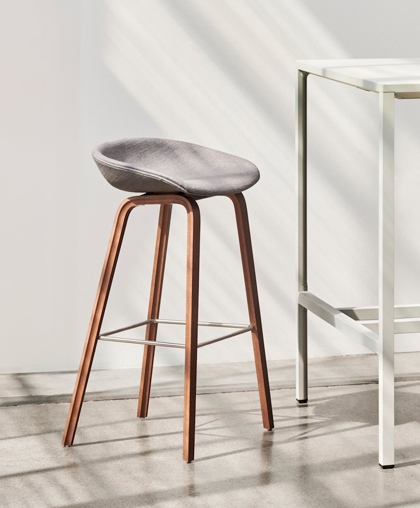Aeron 1