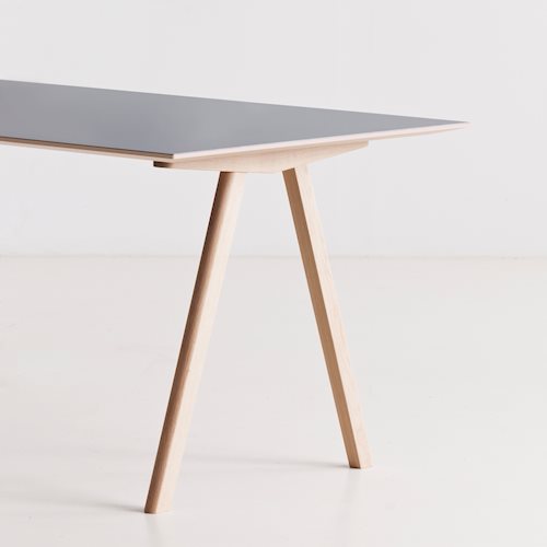 CPH 10 Desk by HAY