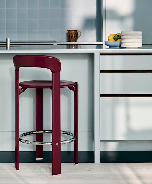 Rey Bar Stool by HAY