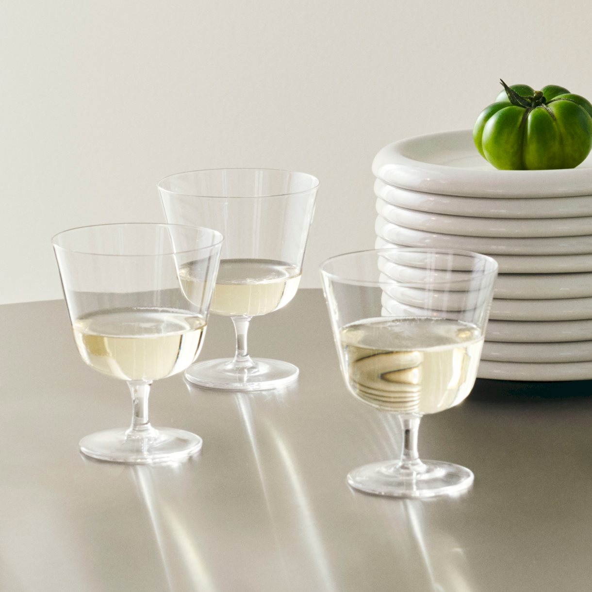 Curve Stem Glass