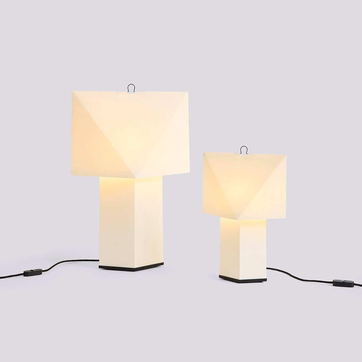Aplat Table Lamp