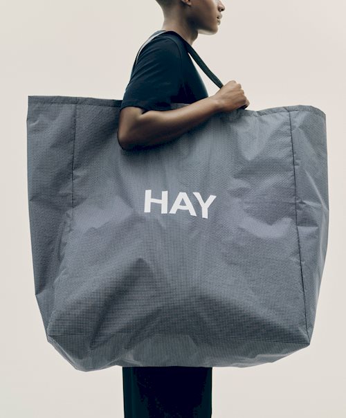 Grid Bag by HAY