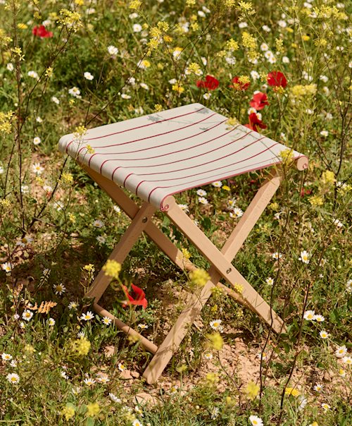 Outdoor Market Folding Stool by HAY