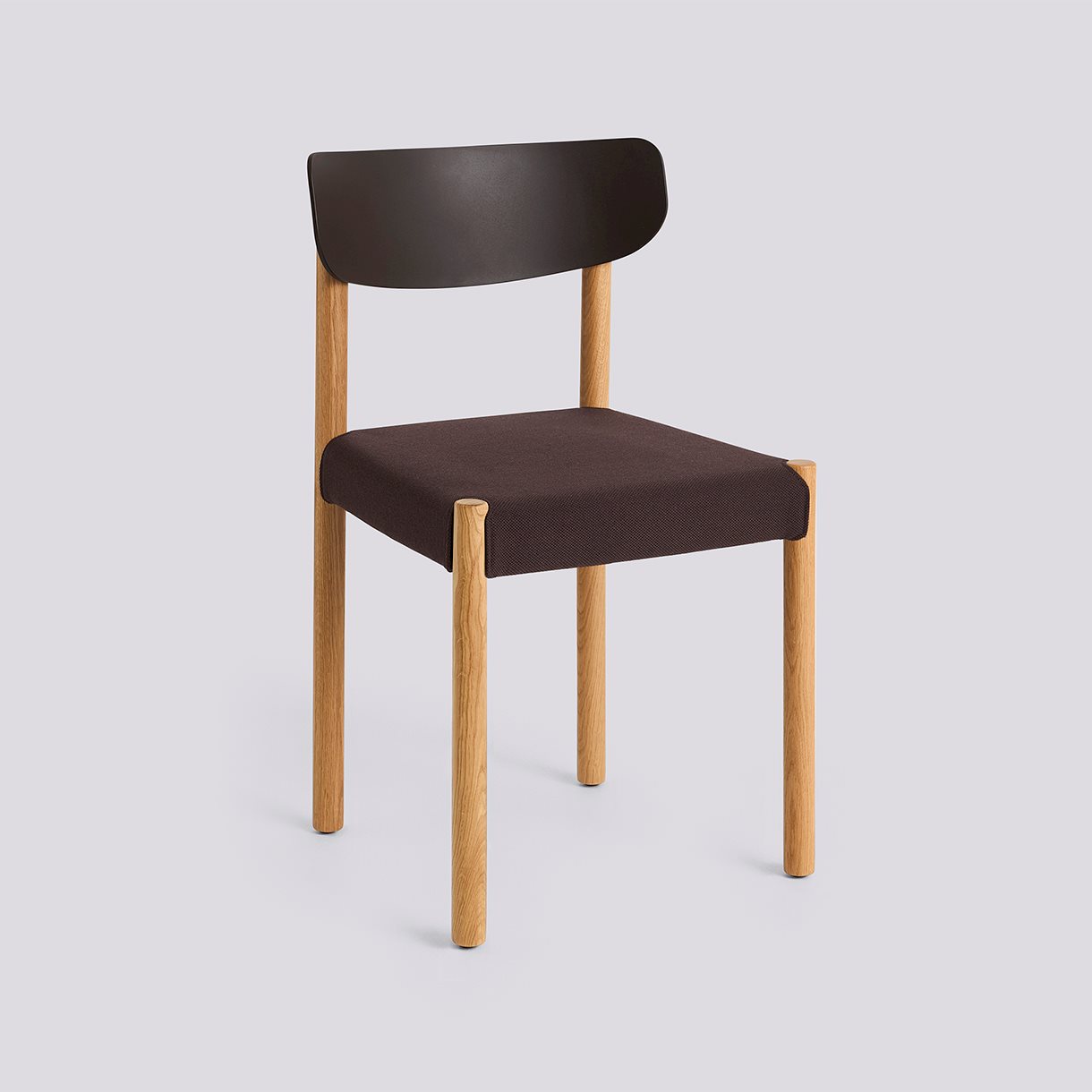 Pack Chair 11 Oiled solid oak 4 leg base Standard glider-Graphite brown polypropylene wood fiber back Seat upholstery-Steelcut-695