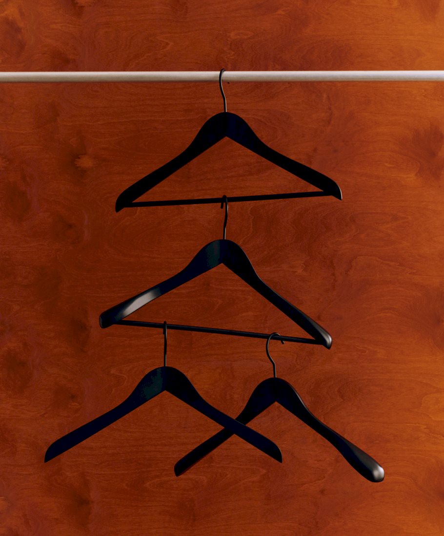 Smooth Coat Hanger