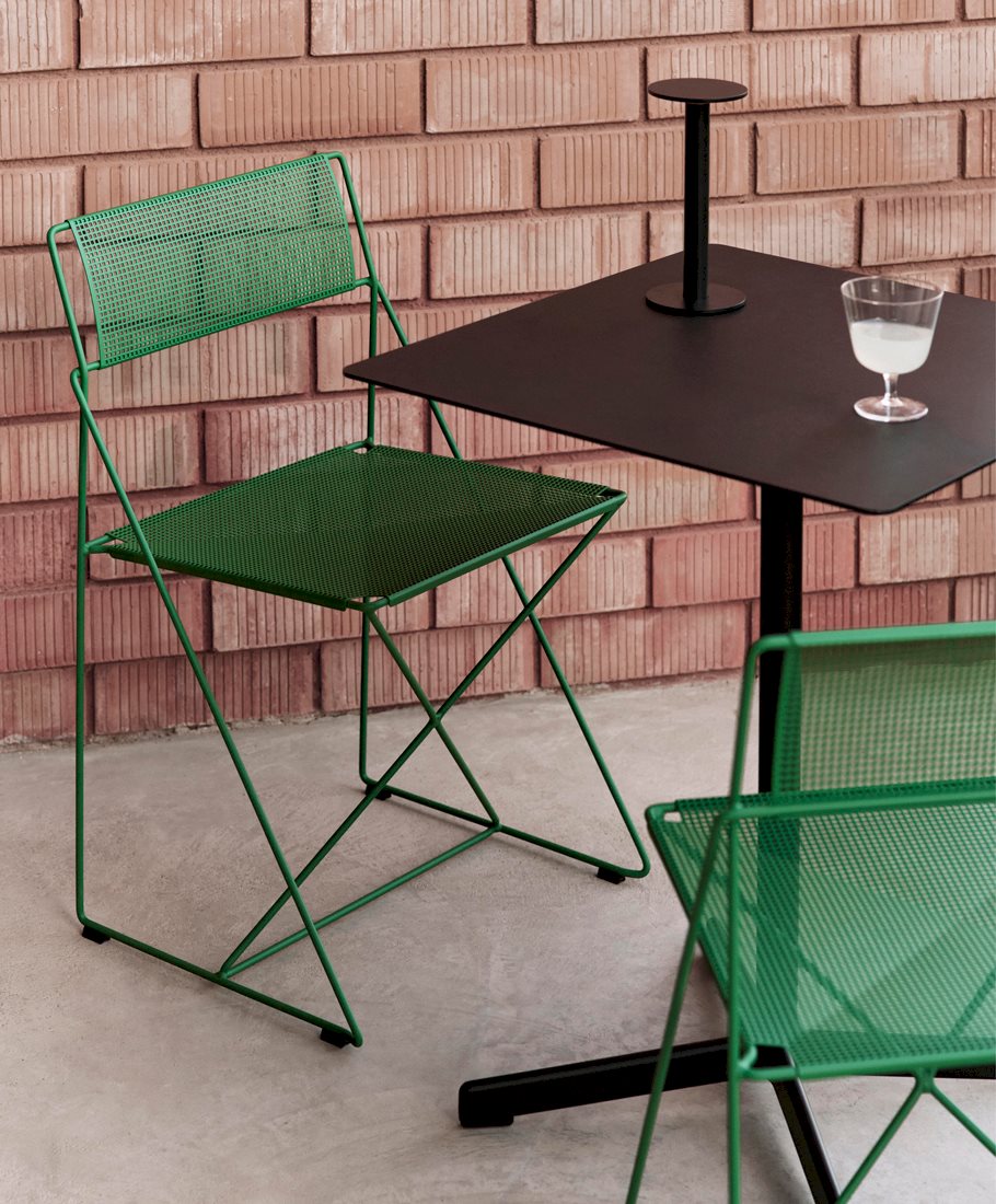 Neu Table