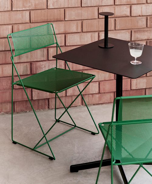 Neu Table by HAY
